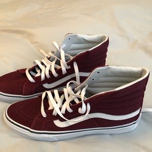 High top Men’s Vans, Never been worn!